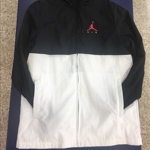 jordan windbreaker white
